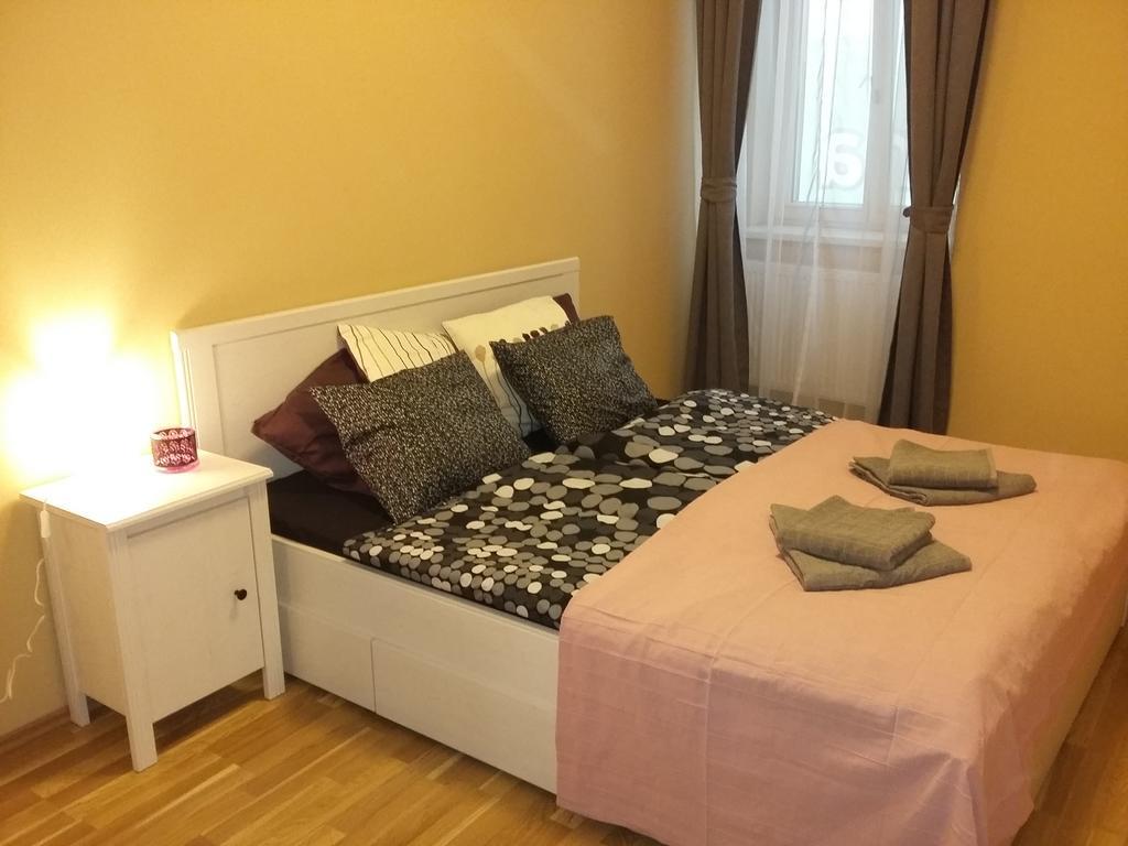 פראג Apartment Vltavska B מראה חיצוני תמונה