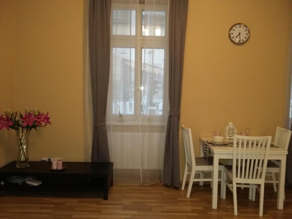 פראג Apartment Vltavska B מראה חיצוני תמונה